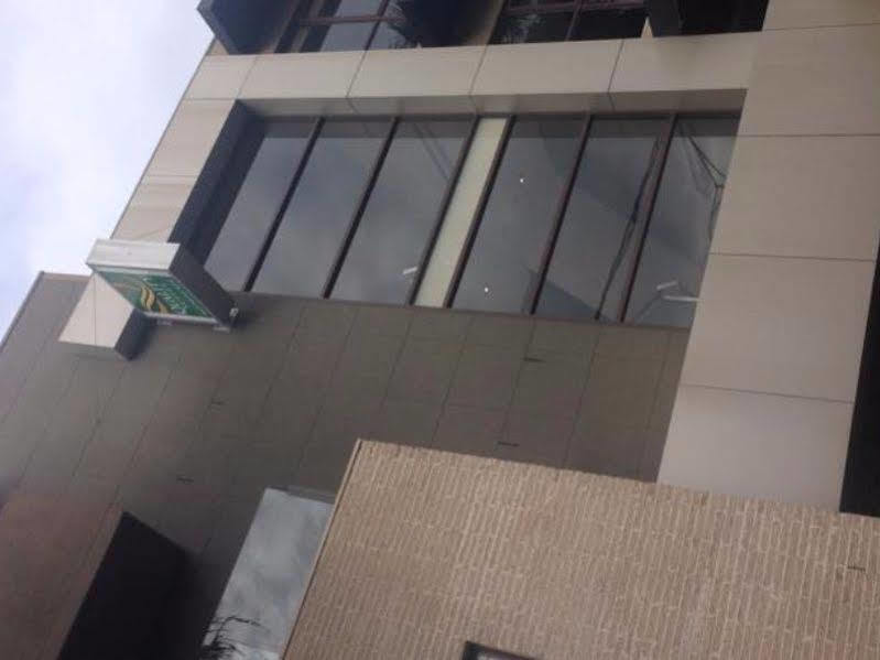 Melbourne Vivo Aparthotel Bagian luar foto