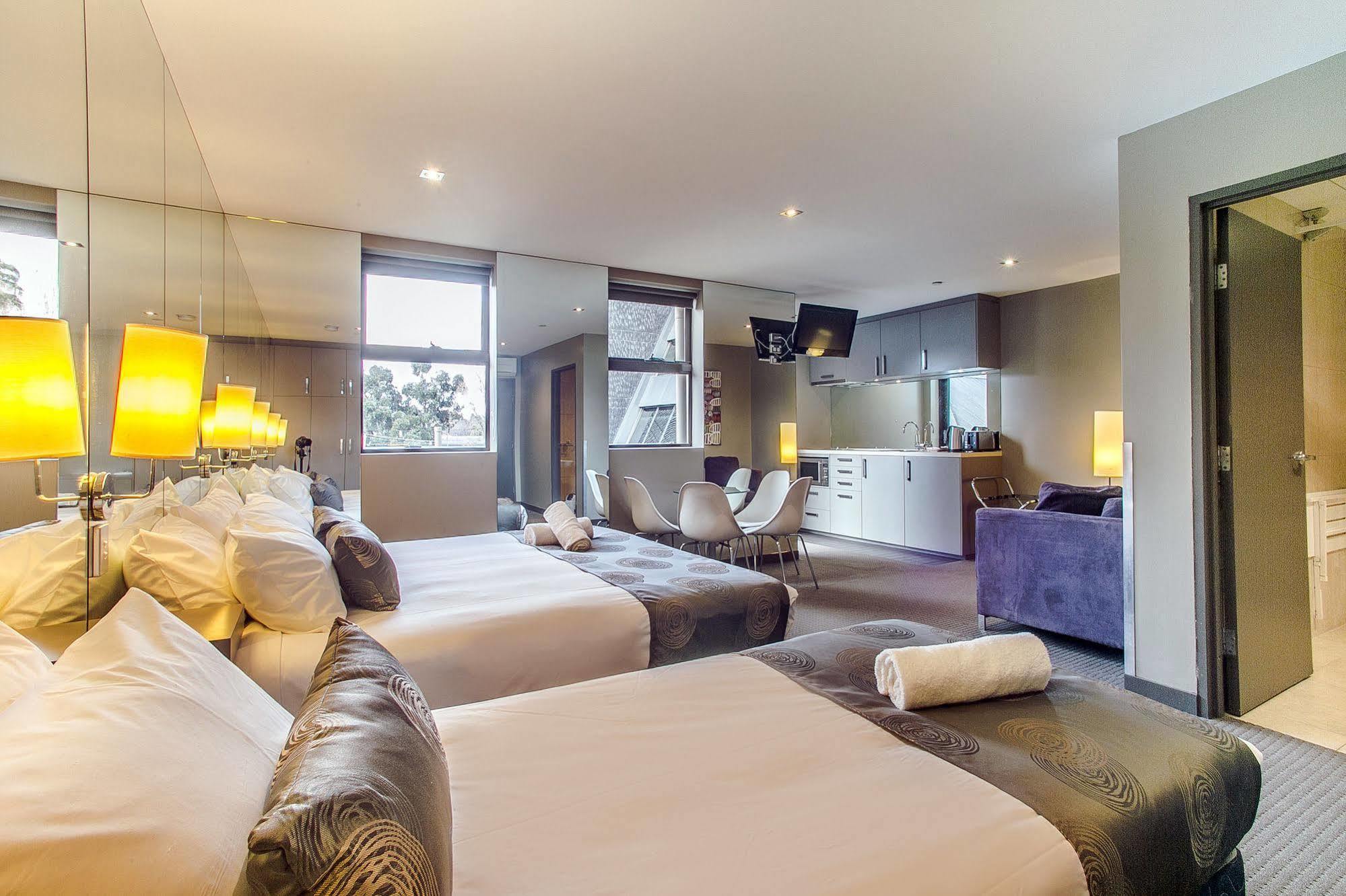 Melbourne Vivo Aparthotel Bagian luar foto