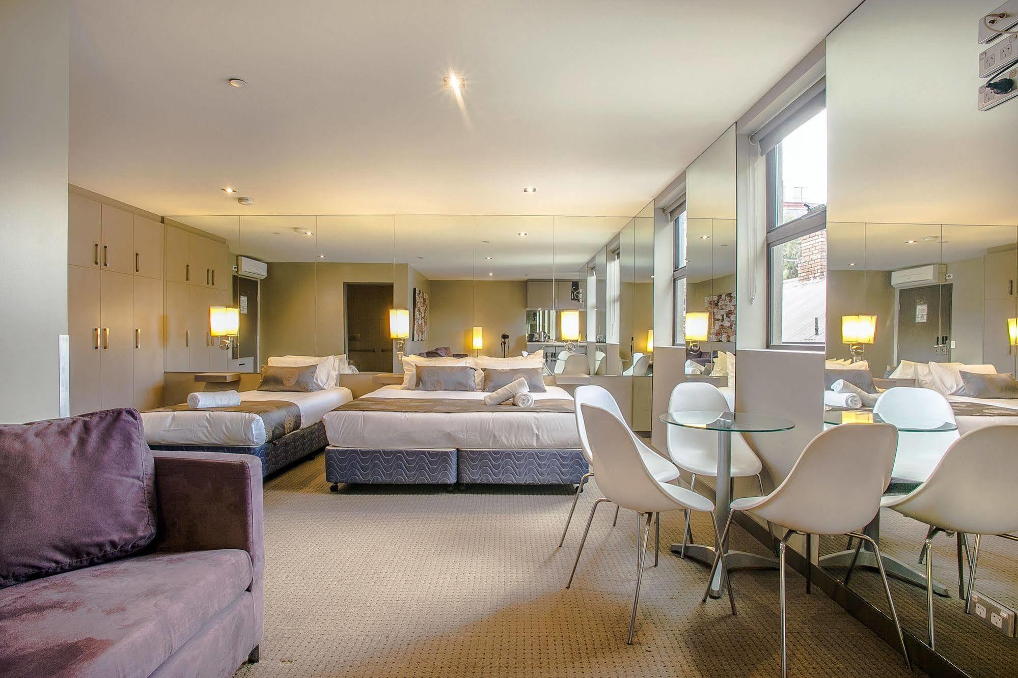 Melbourne Vivo Aparthotel Bagian luar foto